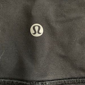 Lululemon black 7/8 leggings
